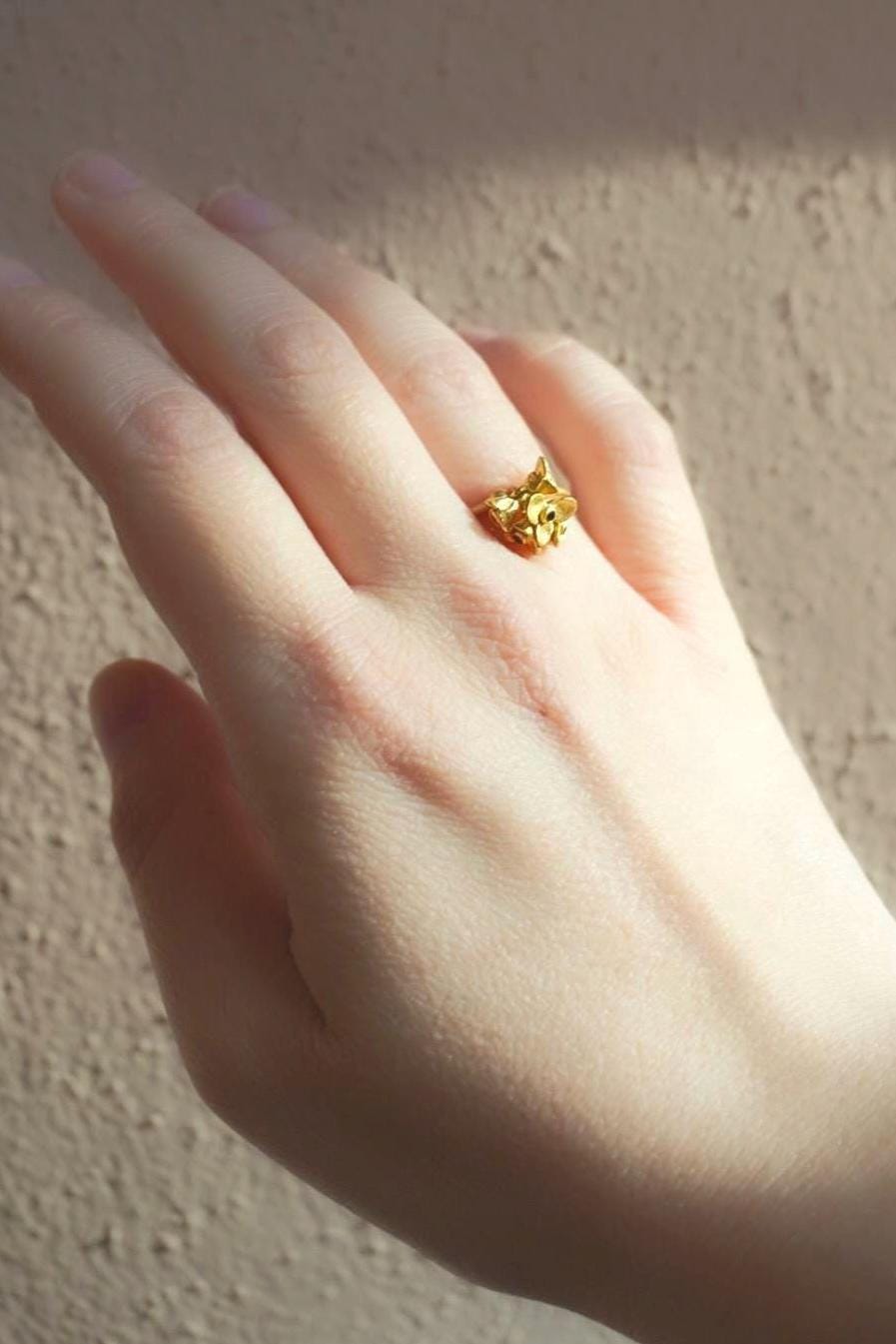 Violet Ring Red Garnet