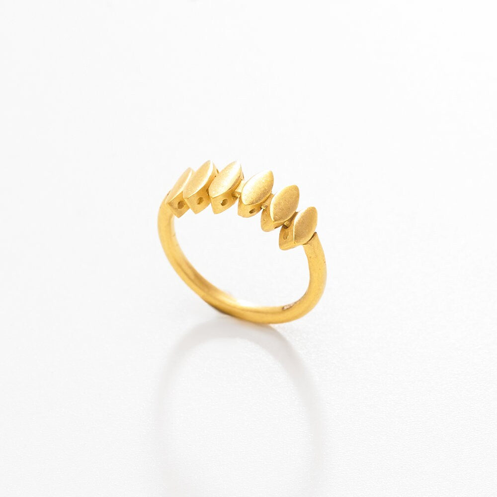 Leaf Pattern Ring