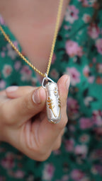 Laurel Leaf Capsule Locket