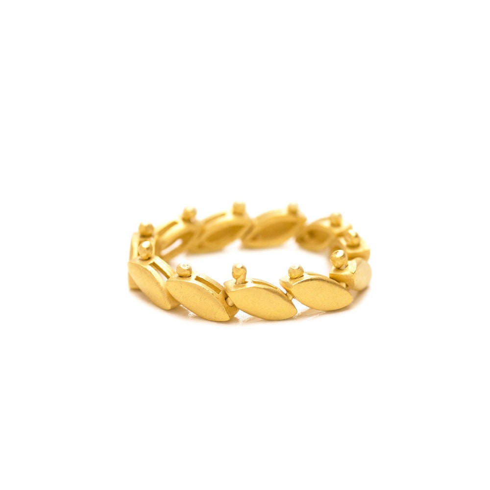 Wreath Ring