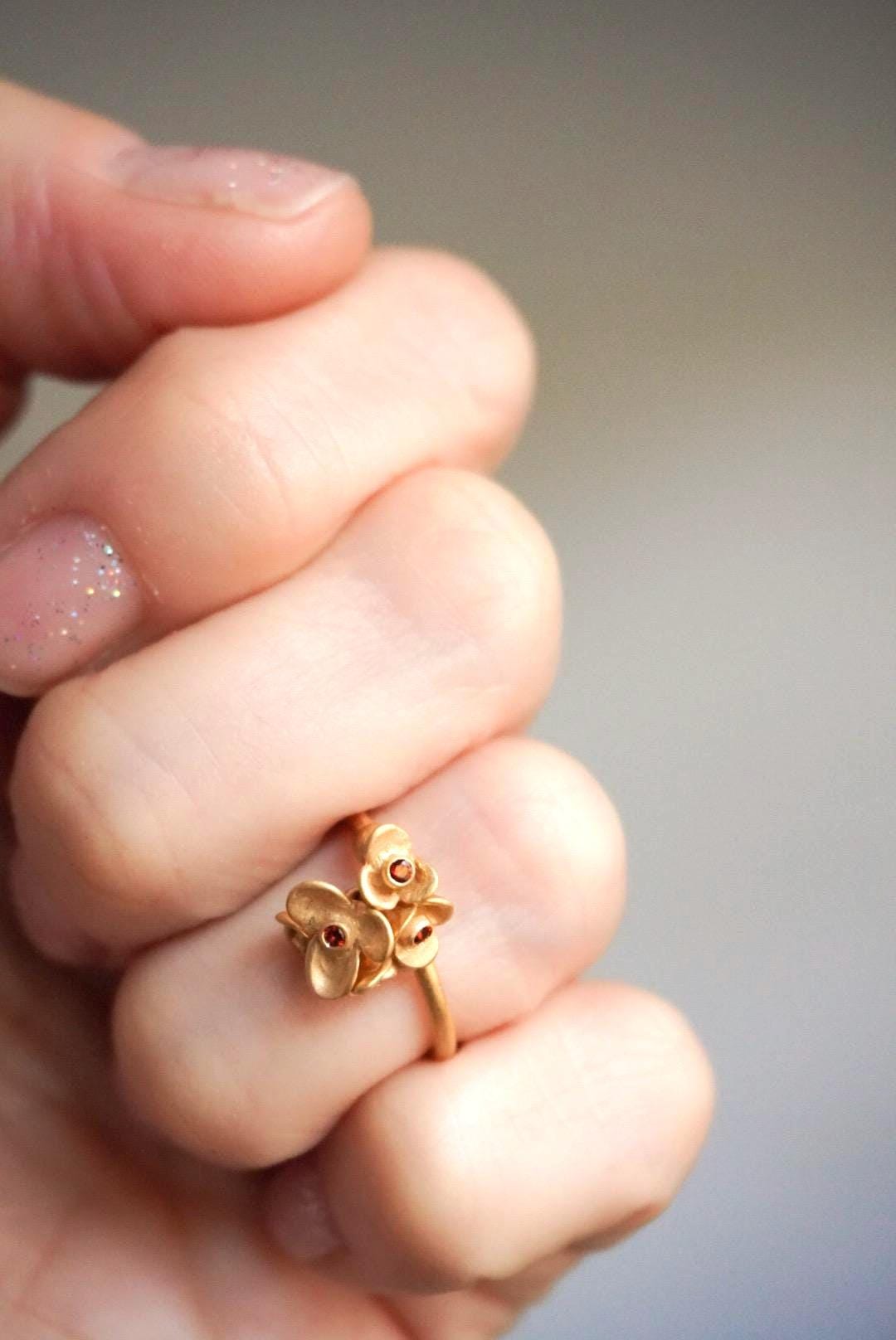 Violet Ring Red Garnet