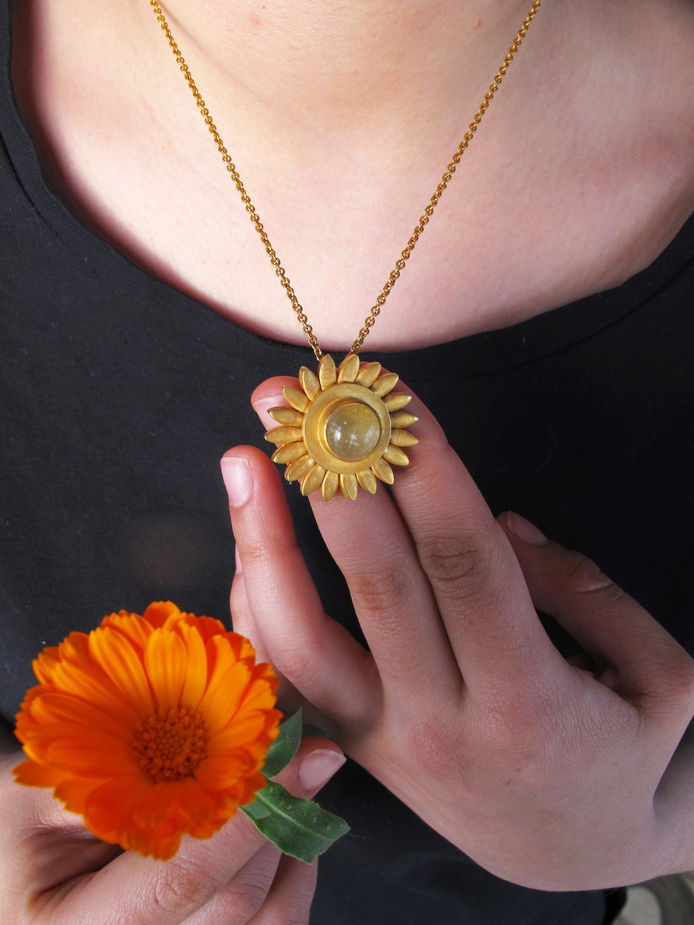 Sunflower Spinning Rutilated Quartz Necklace