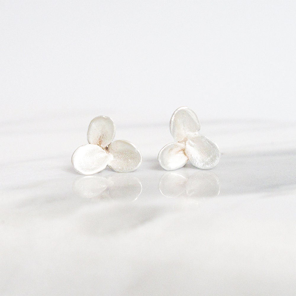 Violet Stud Earrings