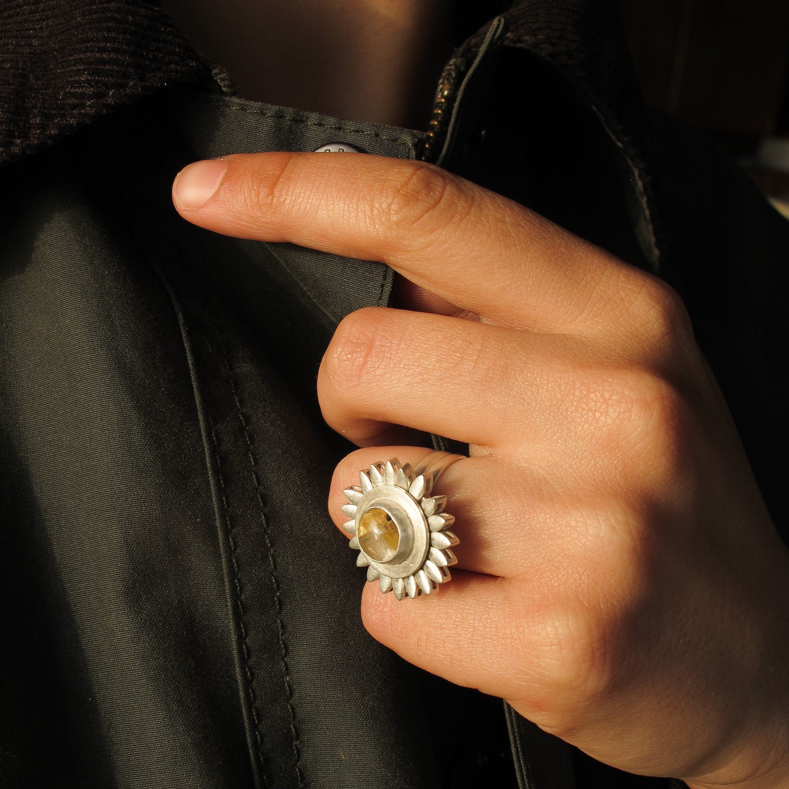 Primavera Sunflower Spinner Ring with Rutile Quartz