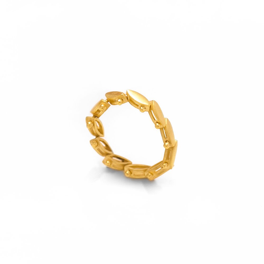 Wreath Ring
