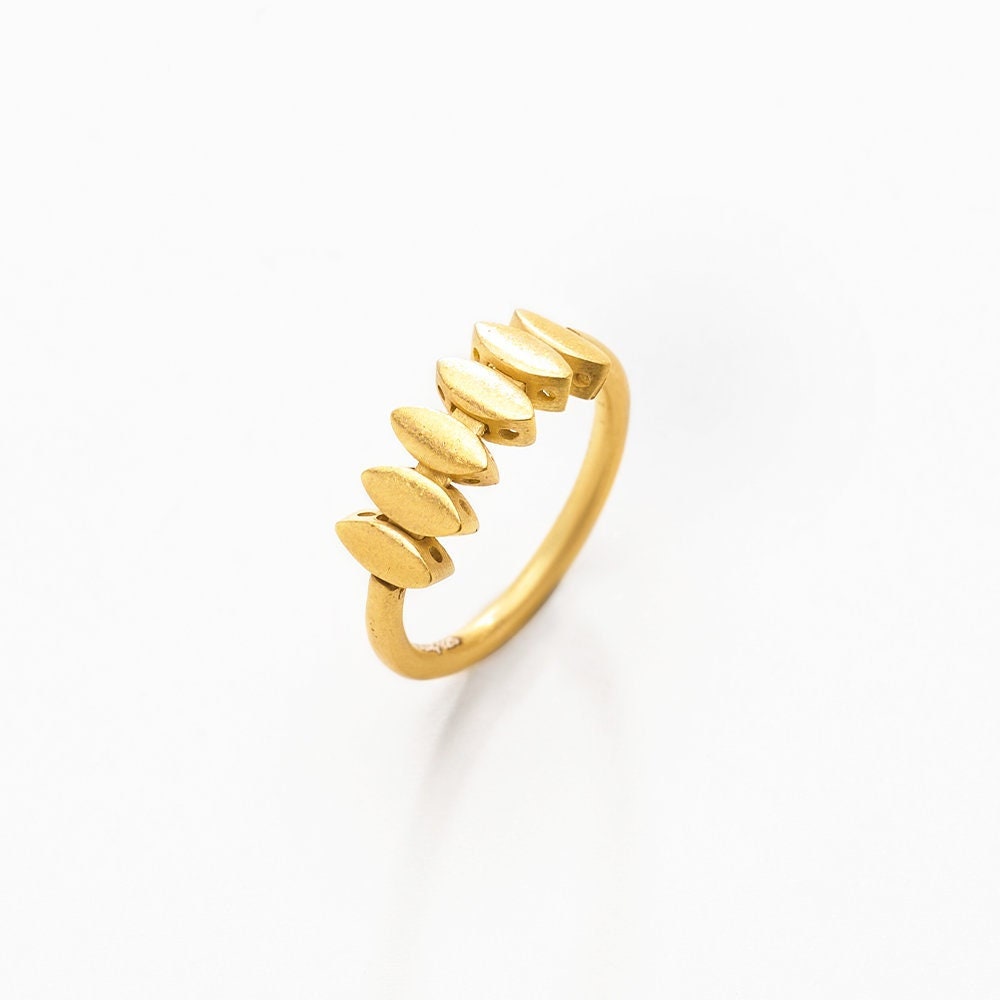 Leaf Pattern Ring