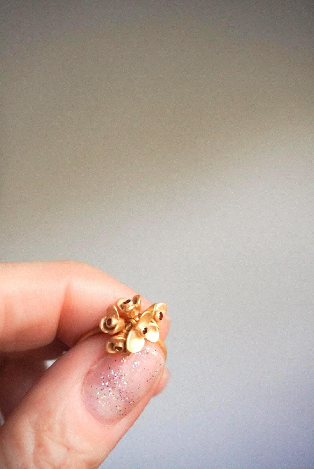 Violet Ring Red Garnet