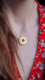 Sunflower Spinning Garnet Necklace