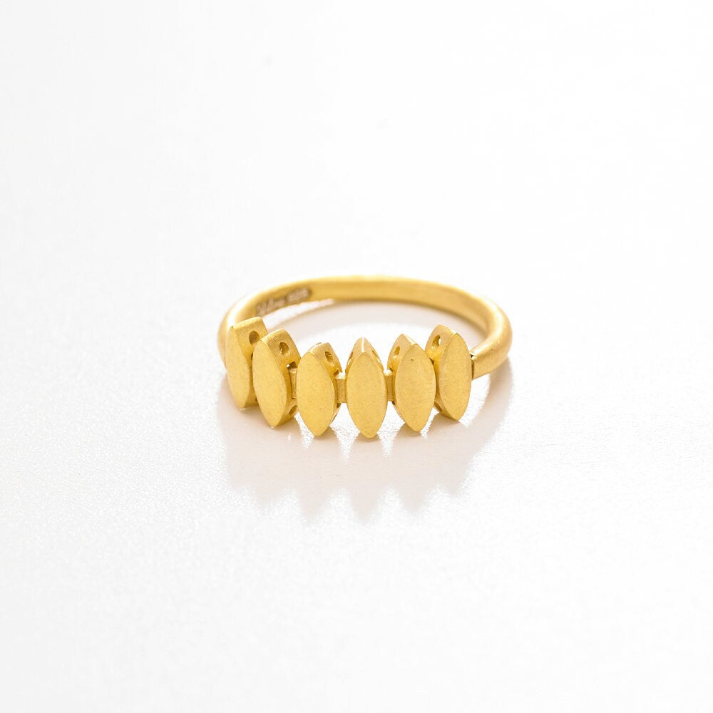 Leaf Pattern Ring