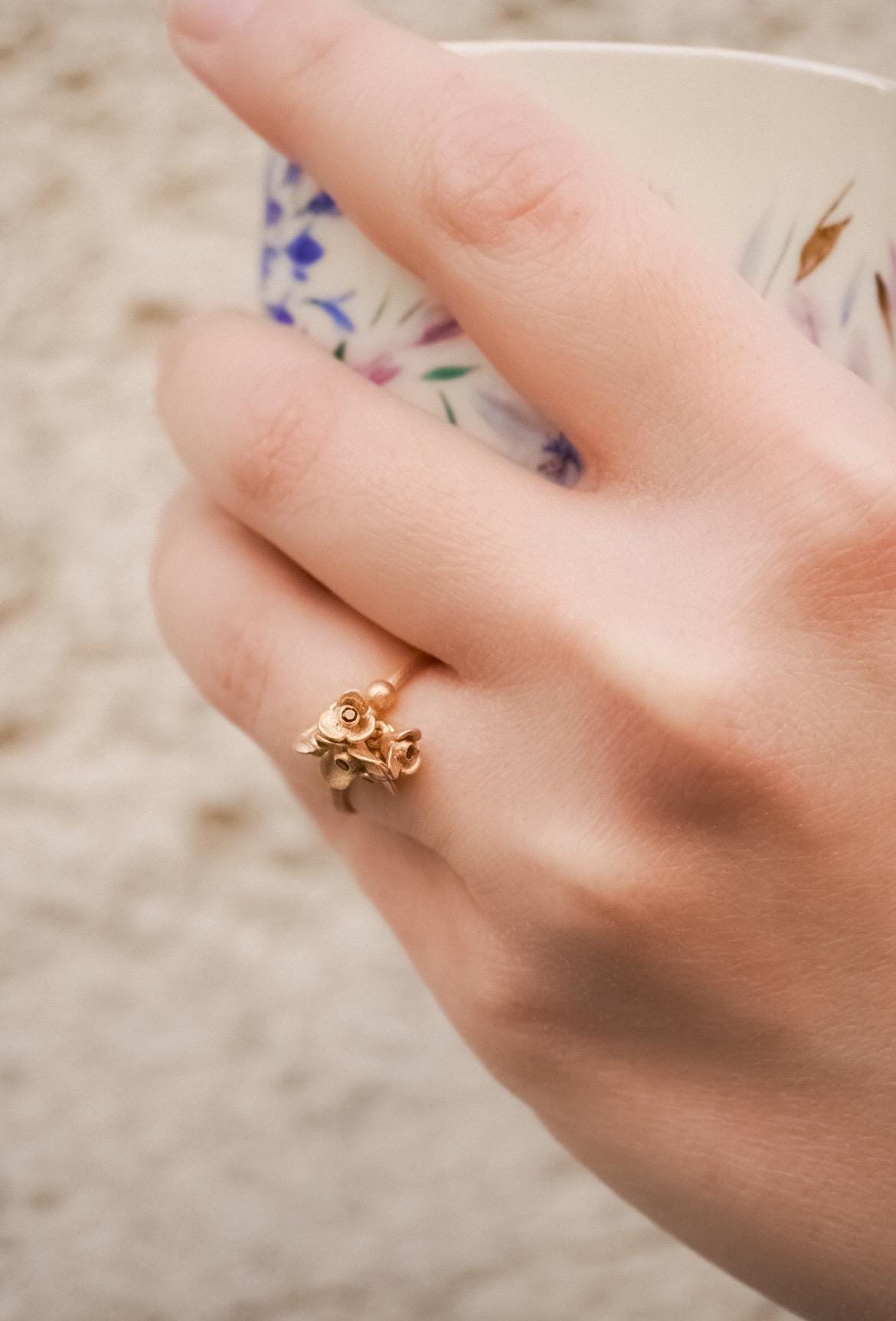 Violet Ring Red Garnet